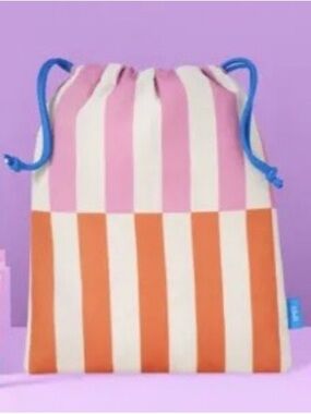 Ipsy ‘Vacation’ Glam Pouch Bag